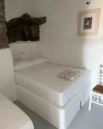 Kariki Triantaros Tinos * Τριαντάρος