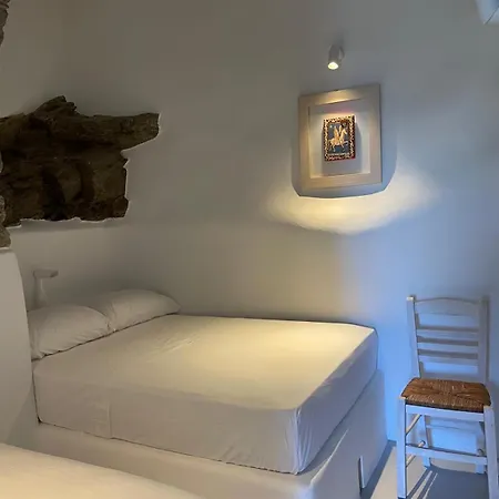 Kariki Triantaros Tinos * Triandáros