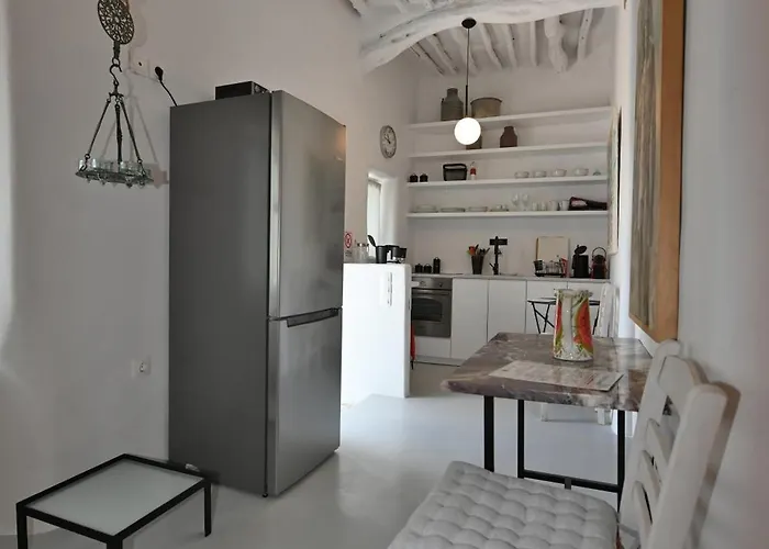 Kariki Triantaros Tinos Triandáros